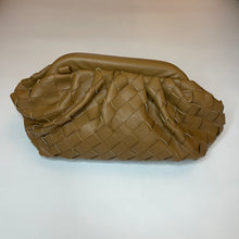 Load image into Gallery viewer, WOVEN CLOUD BAG - TAN LARGE