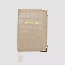 Load image into Gallery viewer, PATTERN LEATHER PASSPORT COVER ( PRE-ORDER)